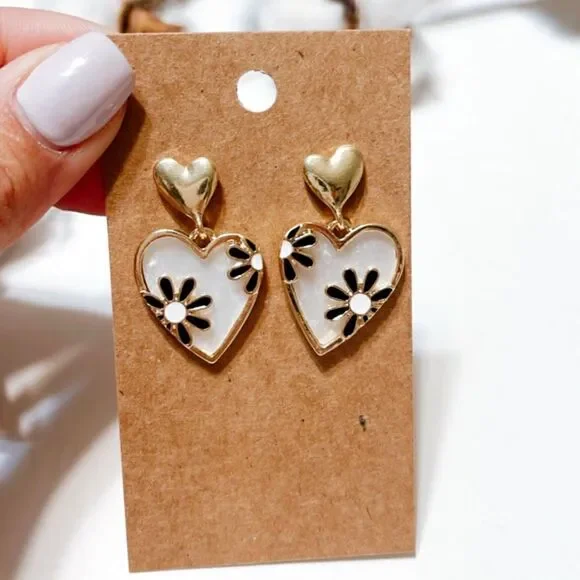 heart dangle earrings N282 - Picture 2 of 5